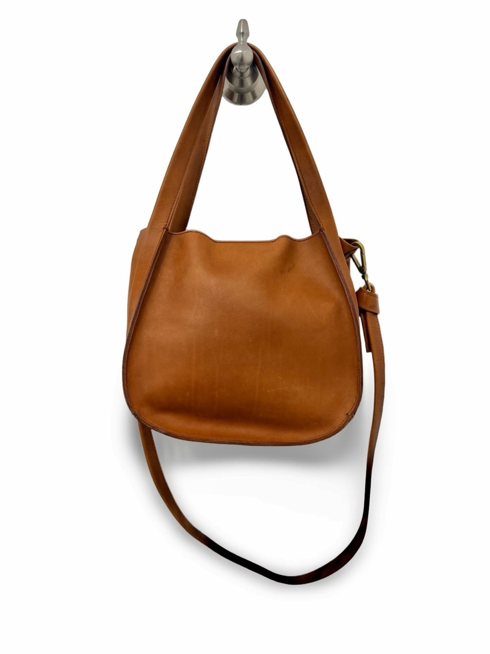 Madewell The Sydney Shoulder Bag in Burnished Caramel Leather - Picture 5 of 10